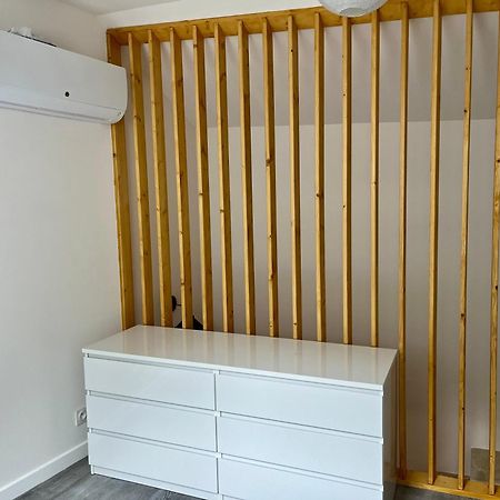 2 Suites, Cour Privee, Climatisation, Le Nid De Blois Vienne Bagian luar foto