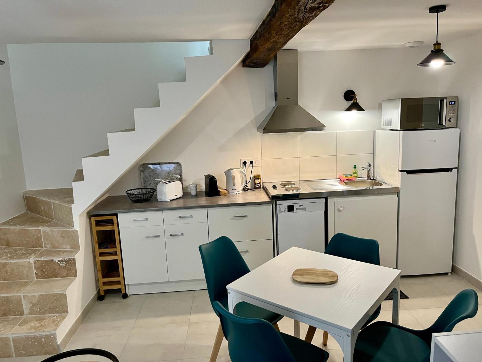 2 Suites, Cour Privee, Climatisation, Le Nid De Blois Vienne Bagian luar foto