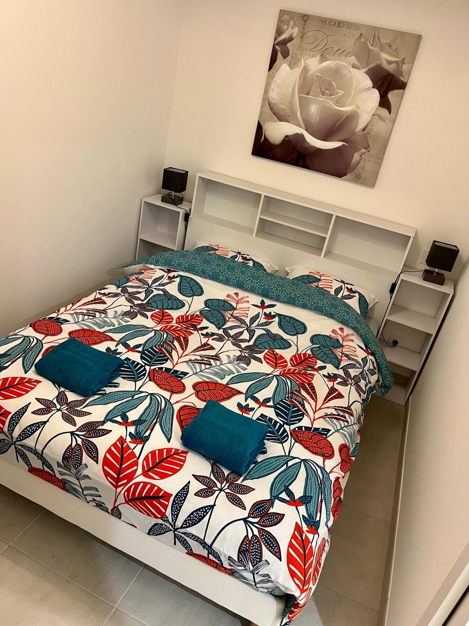 2 Suites, Cour Privee, Climatisation, Le Nid De Blois Vienne Bagian luar foto